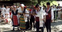 Балкански сватби в Етъра